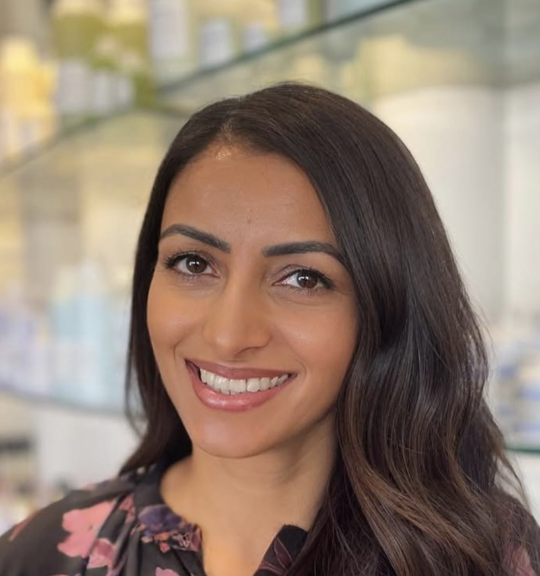 Raj — Stylist & Extensions at K&R Glam Studio